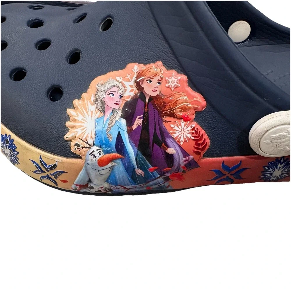Crocs / Disney Frozen II Iconic Comfort Crocs / size 1/ Little kid / Elsa Anna